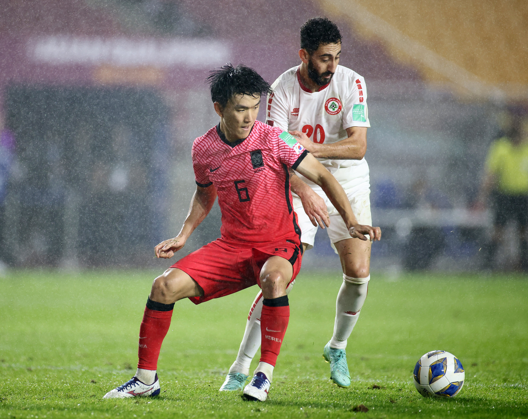 Hàn Quốc vươn lên đầu bảng A vòng loại World Cup 2022 khu vực châu Á sau trận gặp Lebanon