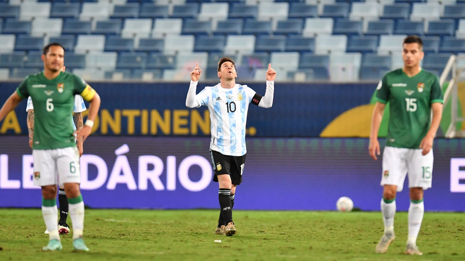 Lionel Messi đã lập hat-trick trong trận Argentina gặp Bolivia