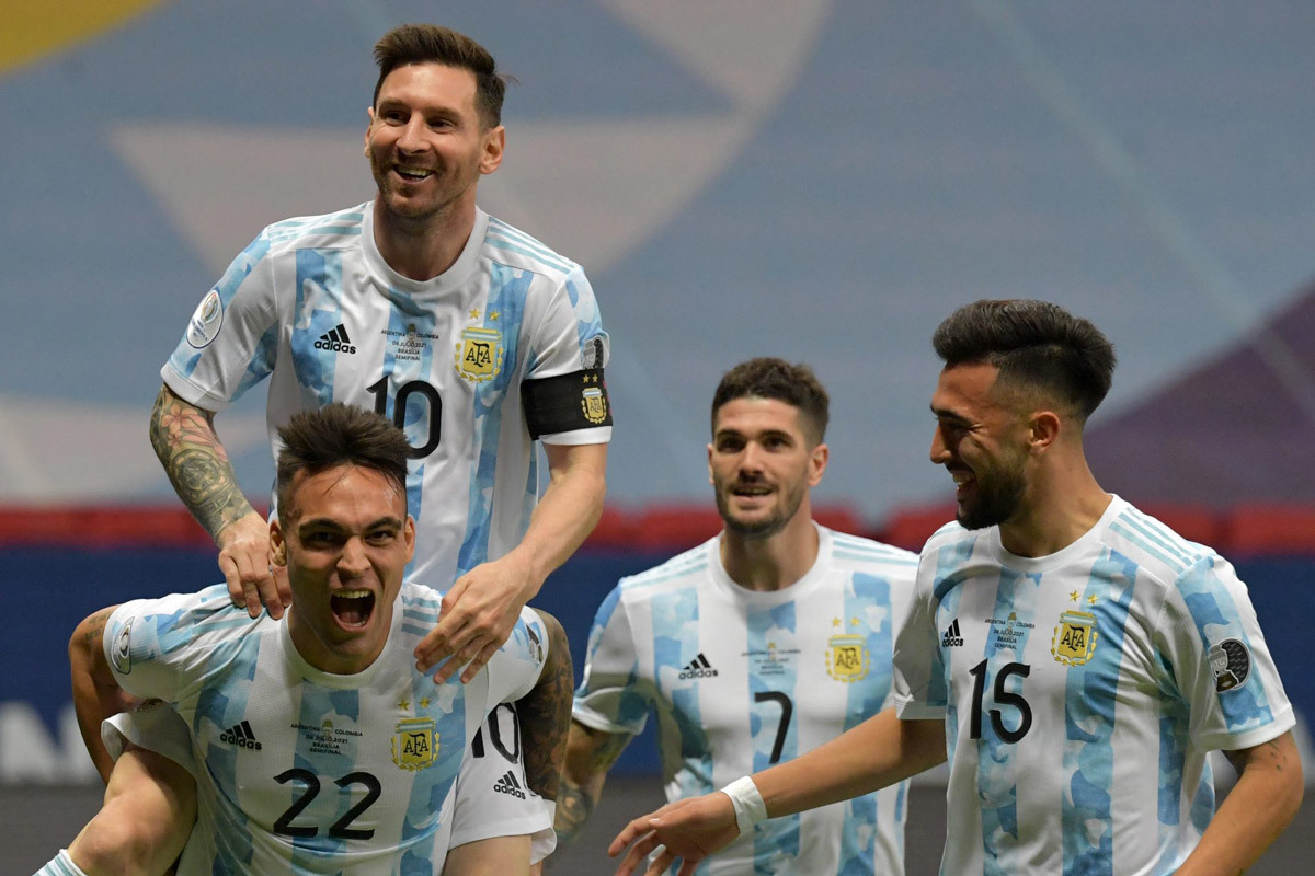 ĐT Argentina tiếp tục thi đấu khởi sắc