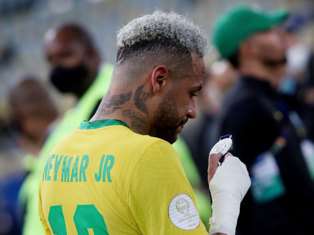 Neymar vẫn 3 lần lỡ hẹn với cúp Copa America