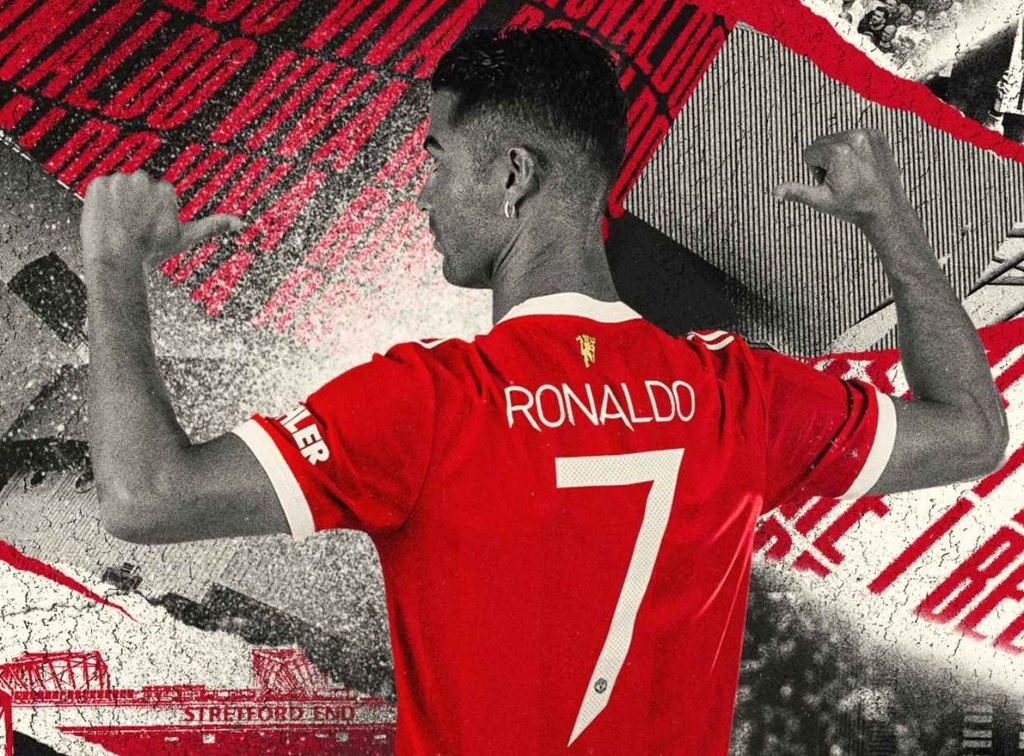 Cristiano Ronaldo một lần nữa được khoác lên chiếc áo số 7 tại Manchester United