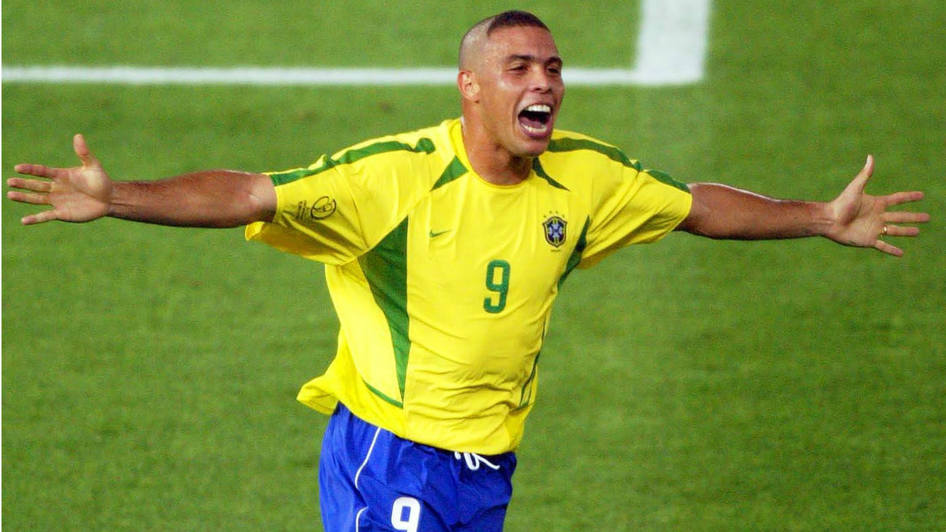 “Người ngoài hành tinh” - Ronaldo